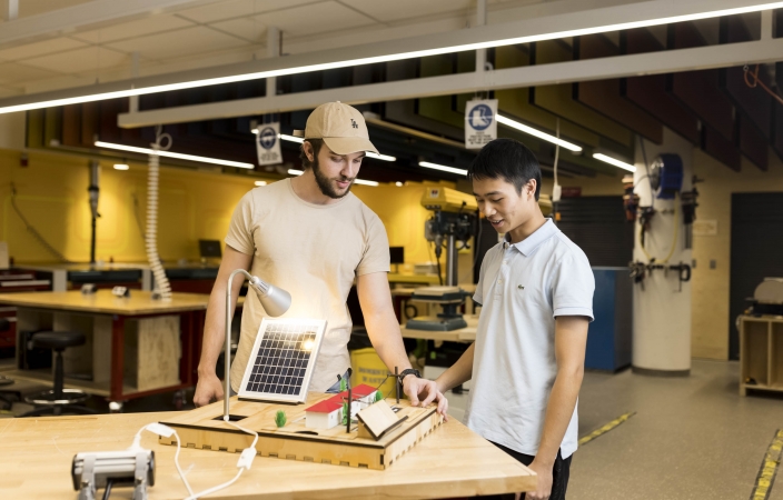 Students working on solar cell projects